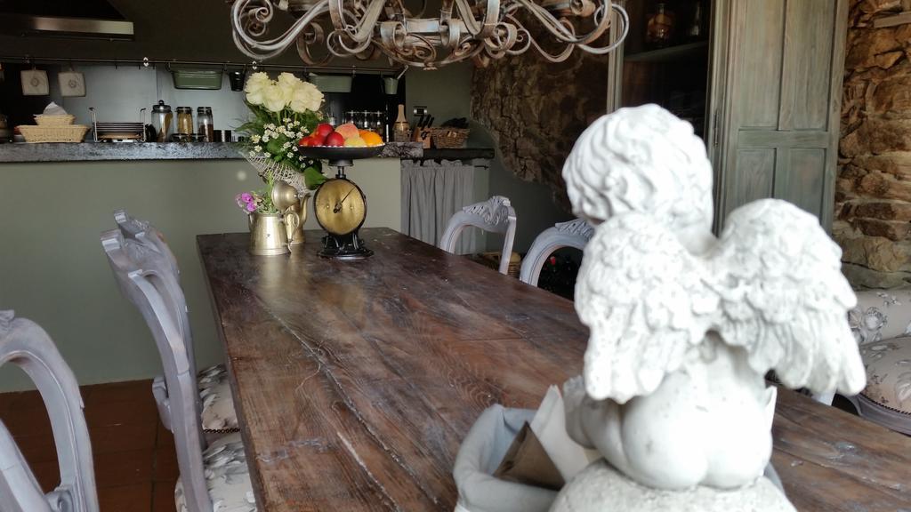 Gocce Di Luna Couette-café Celle Ligure