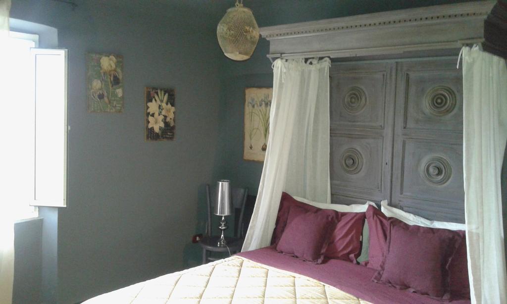 Gocce Di Luna Couette-café Celle Ligure